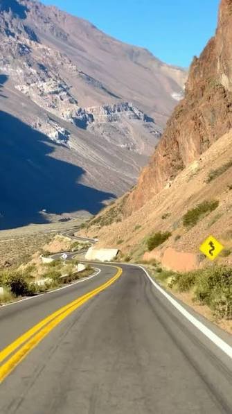 Ruta hacia Uspallata Mendoza